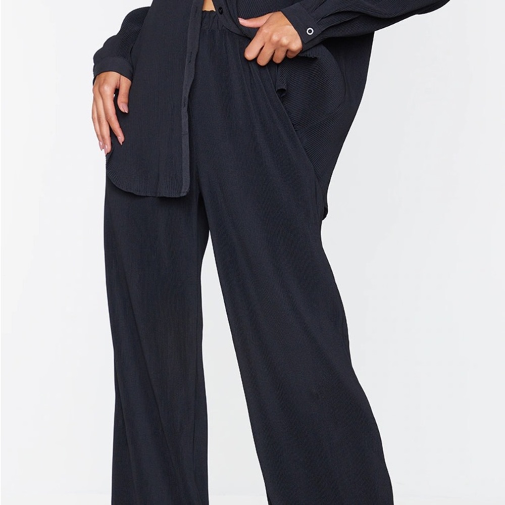 NWT Pretty Little Thing High Waisted Pants